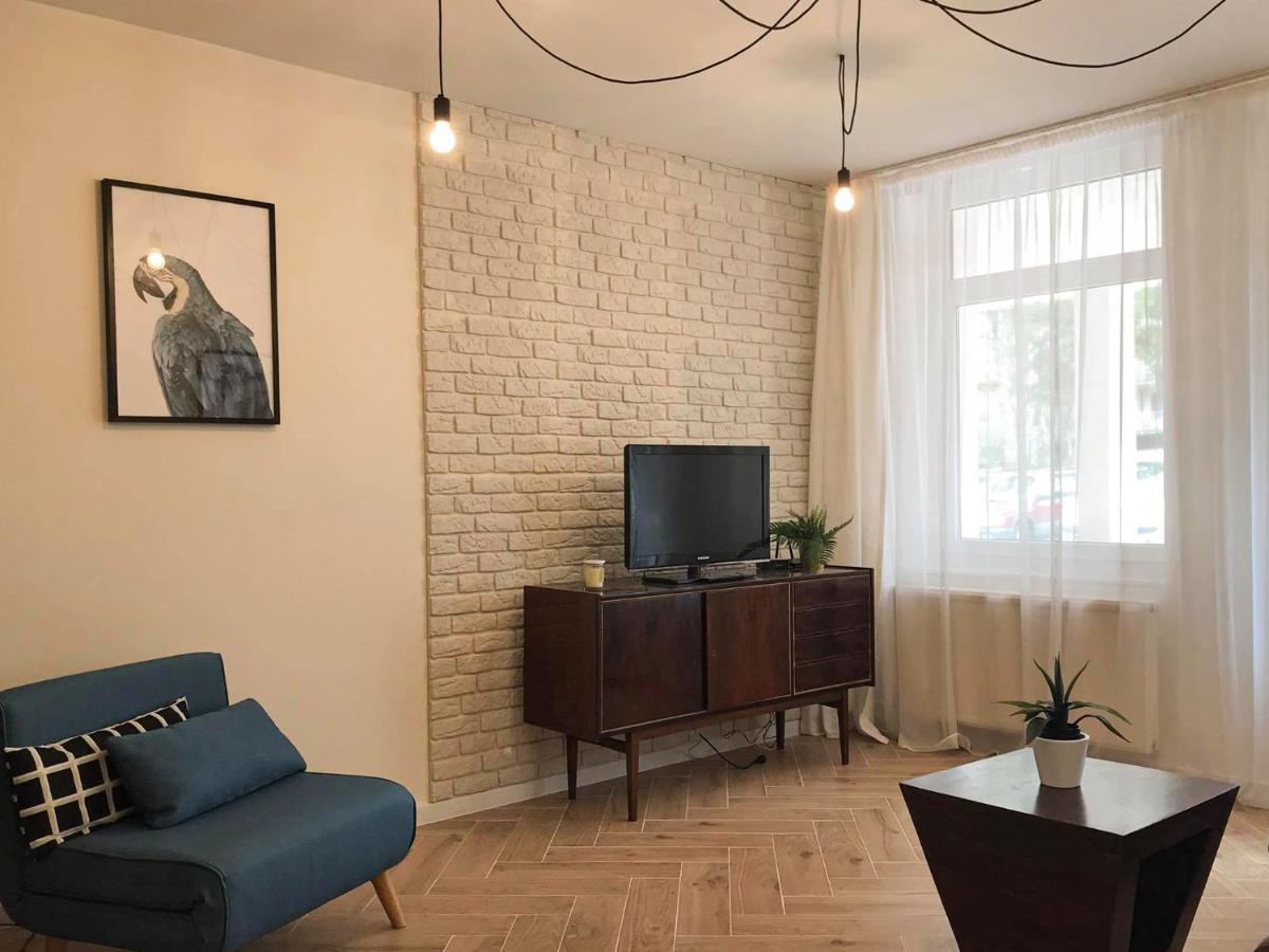 Apartament Pod Papugami Kolobrzeg-Podczele Exteriör bild